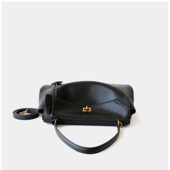 🖤 Genuine Leather Bag (Made in Italy). Medium - Picture 2 of 9